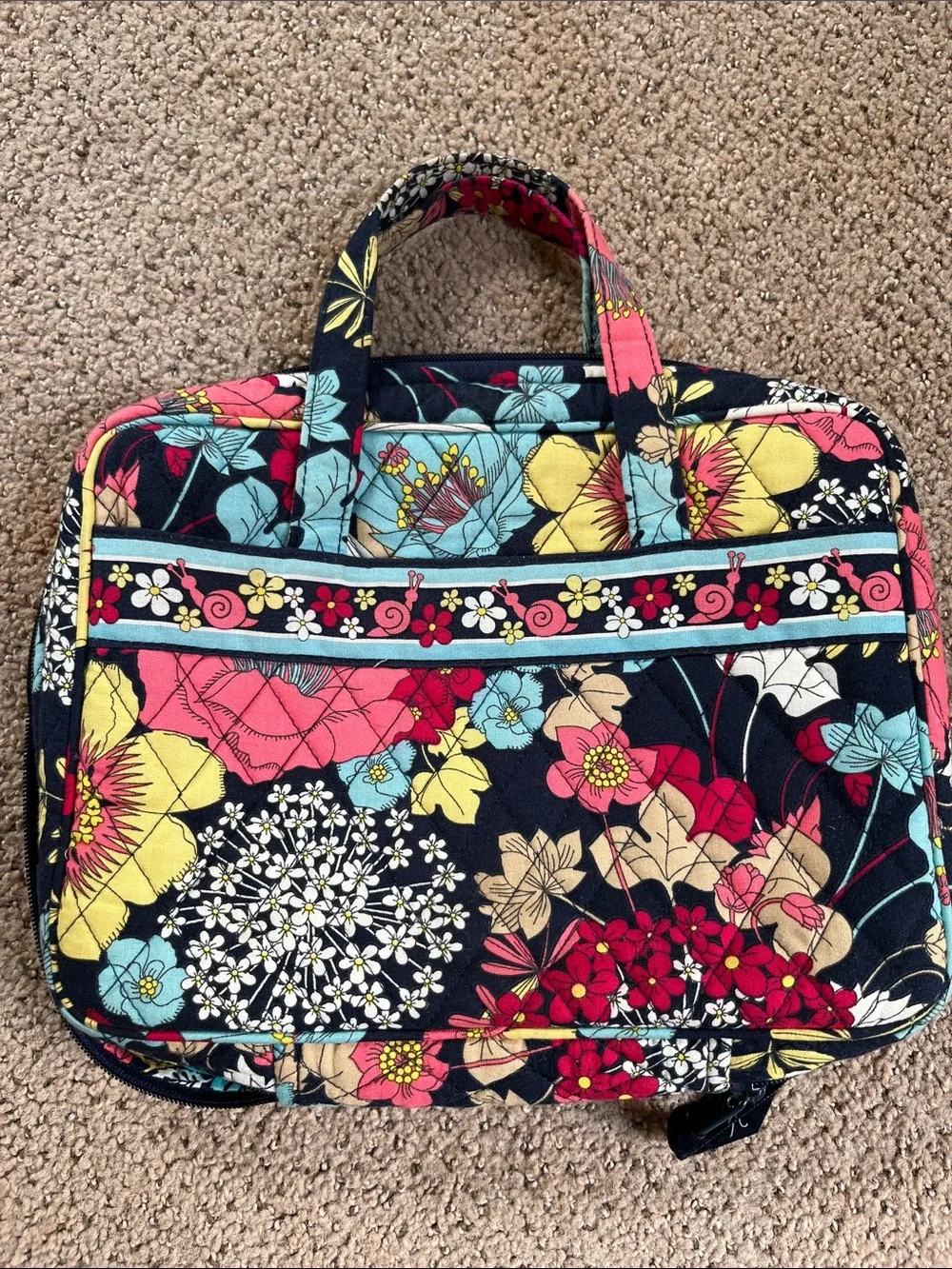 Vera Bradley Quilted Snail Bible Case Cover